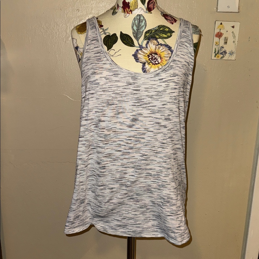 lululemon Gray and White Tank Top